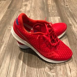 Saucony Freedom Iso Freedom size 12